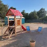 Milla Hvar Rudina